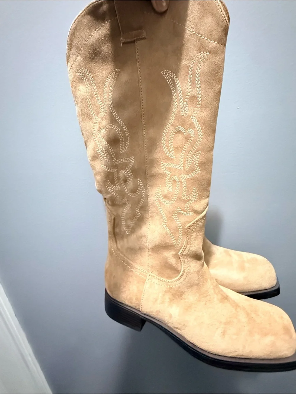 Tan Suede Knee-High Women's Boots - Brand Unknown size 9